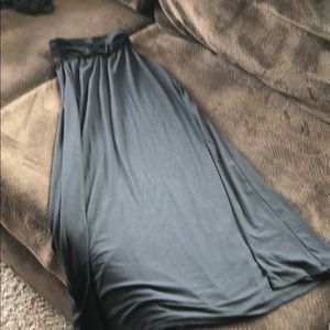 Small black maxi skirt